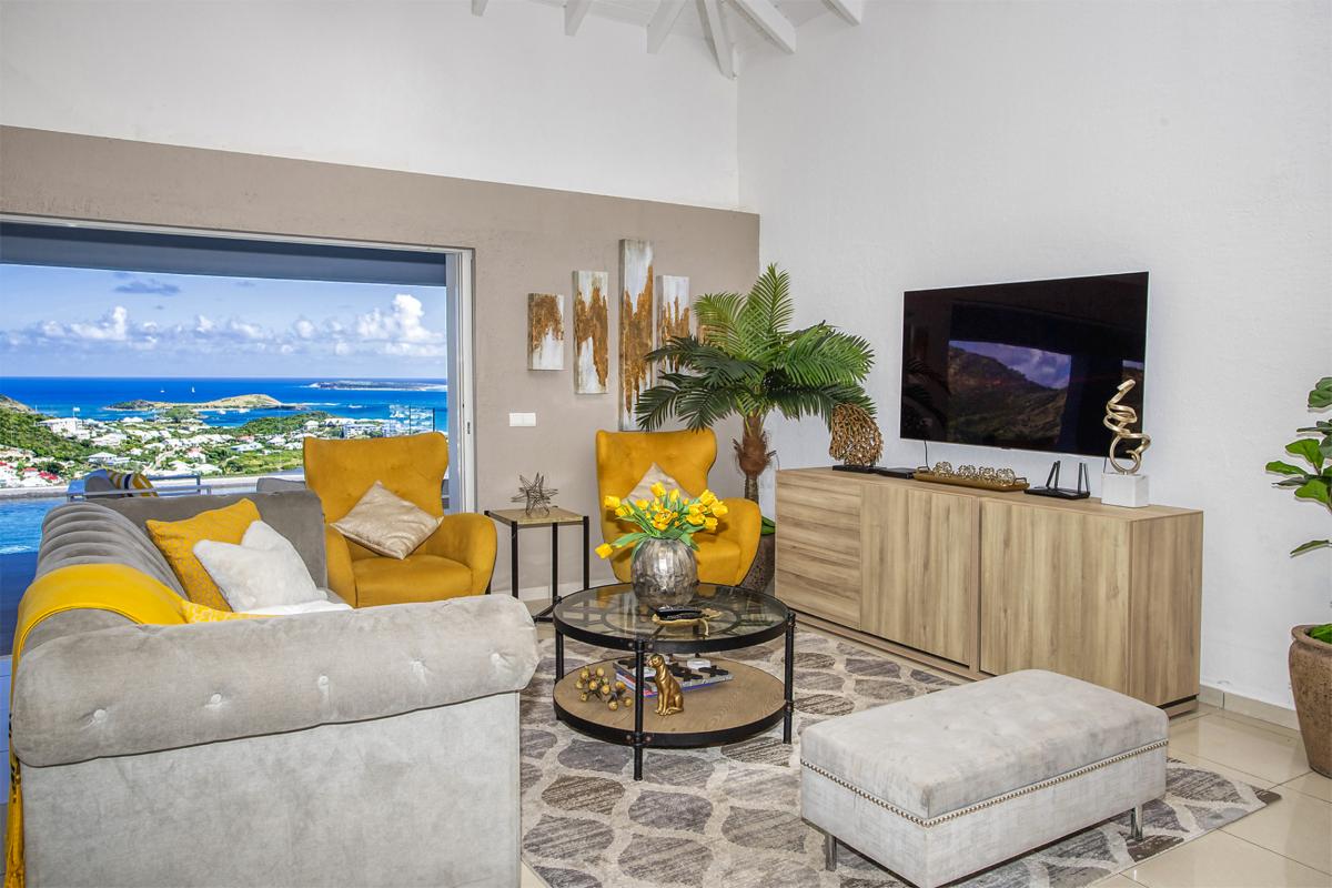 A louer villa 4 chambres Mont Vernon Saint Martin_ Salon - 18